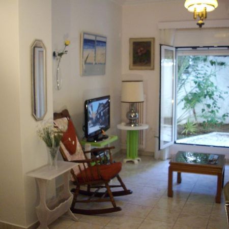 Lilly'S Appartments Афины Номер фото